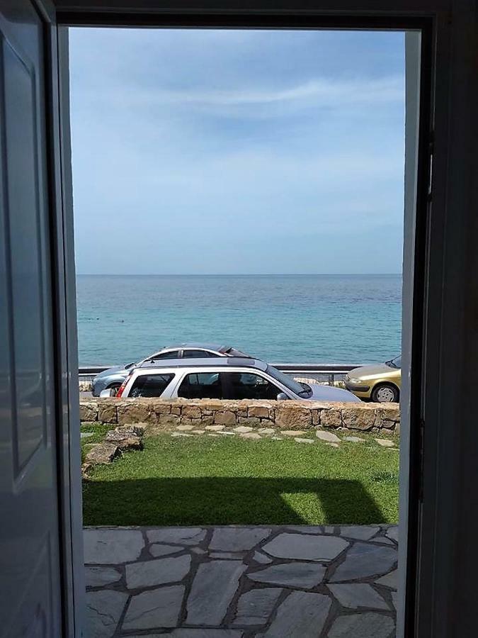 Seaside Beach House Siviri Exterior photo